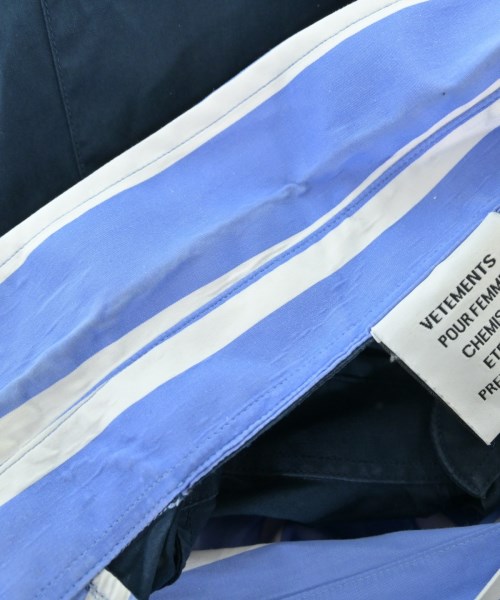 VETEMENTS（ヴェトモン）カジュアルシャツ 青 サイズ:XS レディース/2200669833027