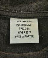 VETEMENTS（ヴェトモン）Tシャツ・カットソー 黒 サイズ:S メンズ/2200671605025
