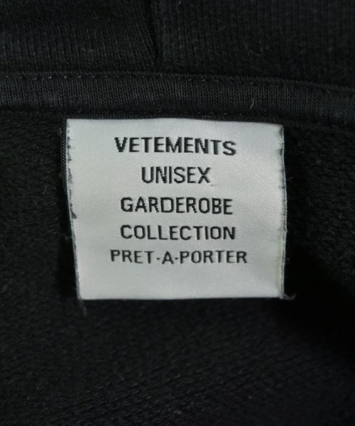 VETEMENTS（ヴェトモン）パーカー 黒 サイズ:S メンズ/2200727823106