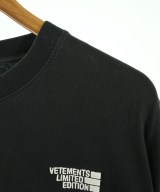 VETEMENTS（ヴェトモン）Tシャツ・カットソー 紫 サイズ:M メンズ/2200727823137