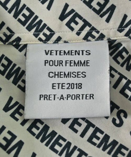 VETEMENTS（ヴェトモン）カジュアルシャツ 白 サイズ:XS メンズ/2200685162040