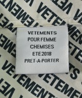 VETEMENTS（ヴェトモン）カジュアルシャツ 白 サイズ:XS メンズ/2200685162040