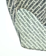 VETEMENTS（ヴェトモン）カジュアルシャツ 白 サイズ:XS メンズ/2200685162040