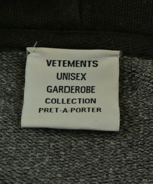 VETEMENTS（ヴェトモン）パーカー 黒 サイズ:S メンズ/2200686630043