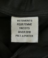 VETEMENTS（ヴェトモン）パーカー 黒 サイズ:L レディース/2200688560027