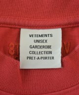 VETEMENTS（ヴェトモン）Tシャツ・カットソー 赤 サイズ:XS メンズ/2200689985034