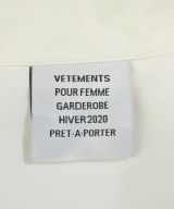 VETEMENTS（ヴェトモン）カジュアルシャツ 白 サイズ:S メンズ/2200691464213