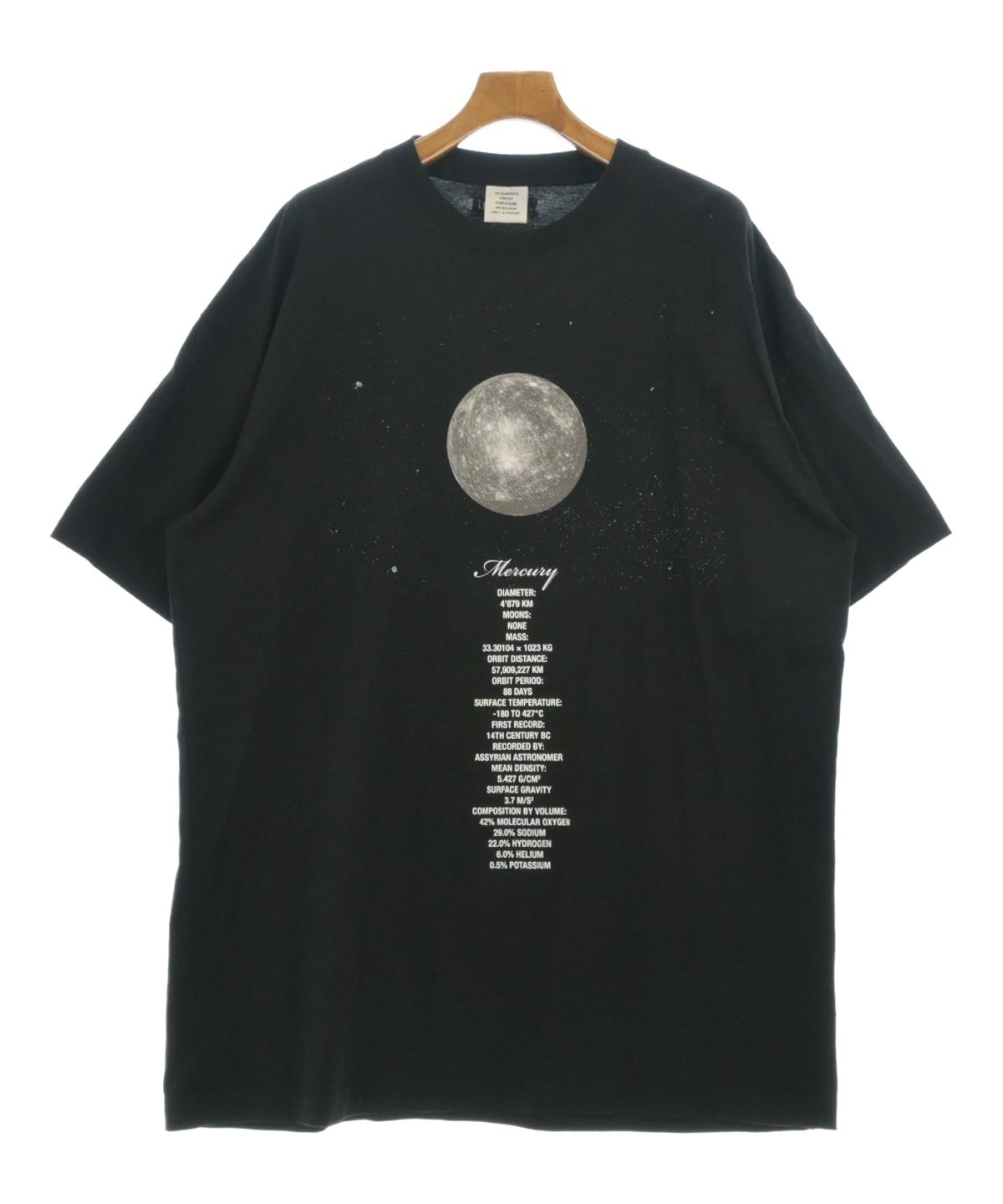 VETEMENTS（ヴェトモン）Tシャツ・カットソー 黒 サイズ:L メンズ
