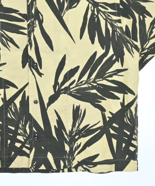 JACQUEMUS（ジャックムス）カジュアルシャツ 黄 サイズ:48(L位) メンズ/2200623206072