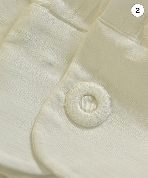 JACQUEMUS（ジャックムス）カジュアルシャツ 白 サイズ:34(XXS位) レディース/2200623691137