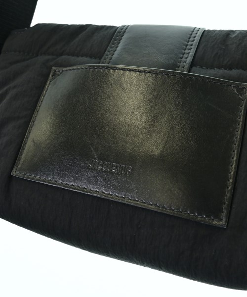 JACQUEMUS（ジャックムス）ショルダーバッグ 黒 サイズ:- レディース/2200660874111