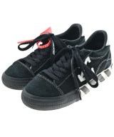 OFF-WHITE スニーカー
