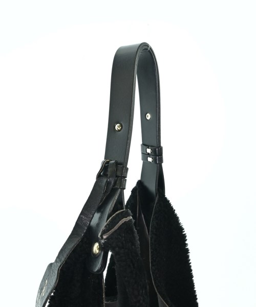 ANITA BILARDI（アニータビラルディ）ショルダーバッグ 黒 サイズ:- レディース/2200656137176