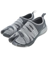 Kiko Kostadinov スニーカー