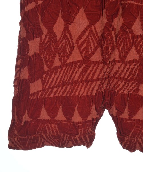 me ISSEY MIYAKE（ミーイッセイミヤケ）クロップドパンツ 赤 サイズ:-(M位) レディース/2200634850141