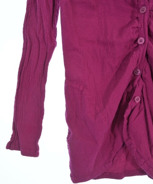 me ISSEY MIYAKE（ミーイッセイミヤケ）カジュアルシャツ 赤 サイズ:-(S位) レディース/2200635386106