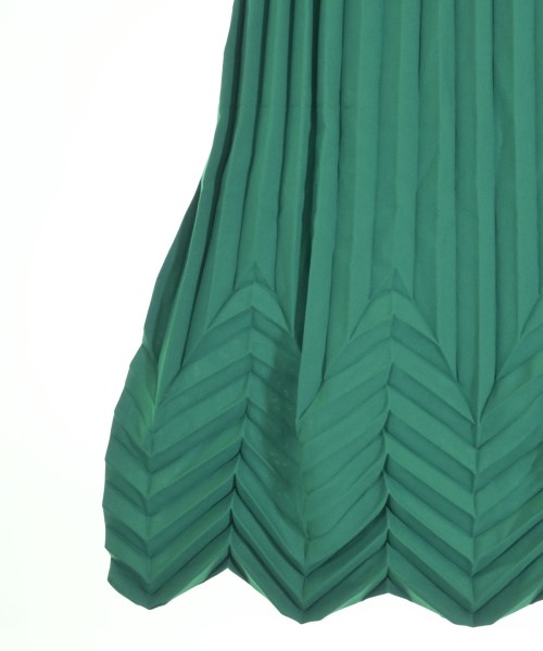 me ISSEY MIYAKE（ミーイッセイミヤケ）ロング・マキシ丈スカート 緑 サイズ:-(M位) レディース/2200629233089