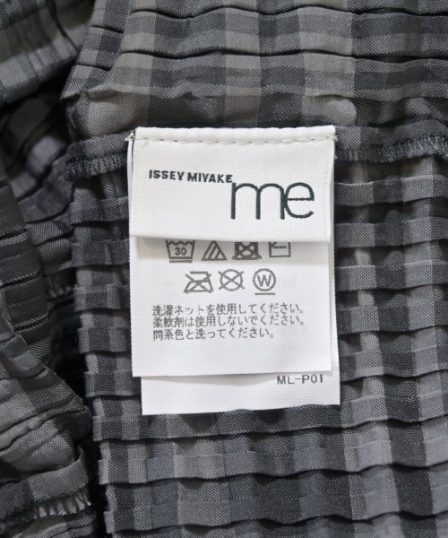 me ISSEY MIYAKE（ミーイッセイミヤケ）ブラウス グレー サイズ:F レディース/2200624351047