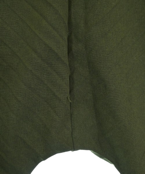 me ISSEY MIYAKE（ミーイッセイミヤケ）その他 カーキ サイズ:-(M位) レディース/2200639571157