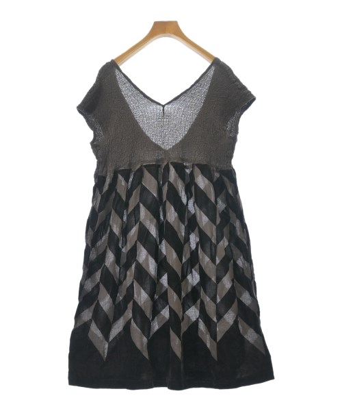 me ISSEY MIYAKE（ミーイッセイミヤケ）ワンピース 茶 サイズ:-(M位) レディース/2200634060199