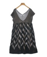 me ISSEY MIYAKE（ミーイッセイミヤケ）ワンピース 茶 サイズ:-(M位) レディース/2200634060199