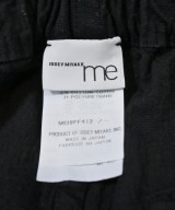 me ISSEY MIYAKE（ミーイッセイミヤケ）その他 黒 サイズ:-(M位) レディース/2200598005090