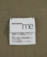 me ISSEY MIYAKE（ミーイッセイミヤケ）ひざ丈スカート カーキ サイズ:F レディース/2200622119052