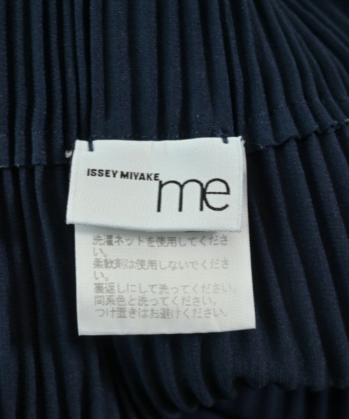 me ISSEY MIYAKE（ミーイッセイミヤケ）その他 紺 サイズ:-(M位) レディース/2200633692018