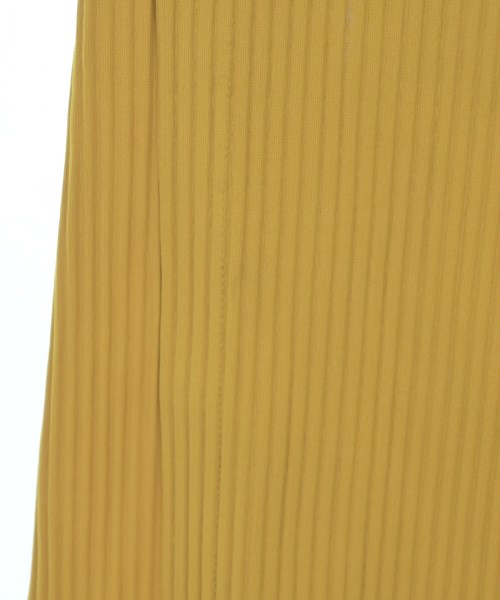 me ISSEY MIYAKE（ミーイッセイミヤケ）その他 黄 サイズ:-(M位) レディース/2200606975063
