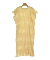 me ISSEY MIYAKE（ミーイッセイミヤケ）ワンピース ベージュ サイズ:F レディース/2200616128022