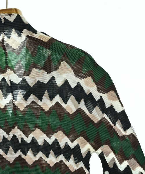 me ISSEY MIYAKE（ミーイッセイミヤケ）ブラウス 緑 サイズ:-(XS位) レディース/2200620634021
