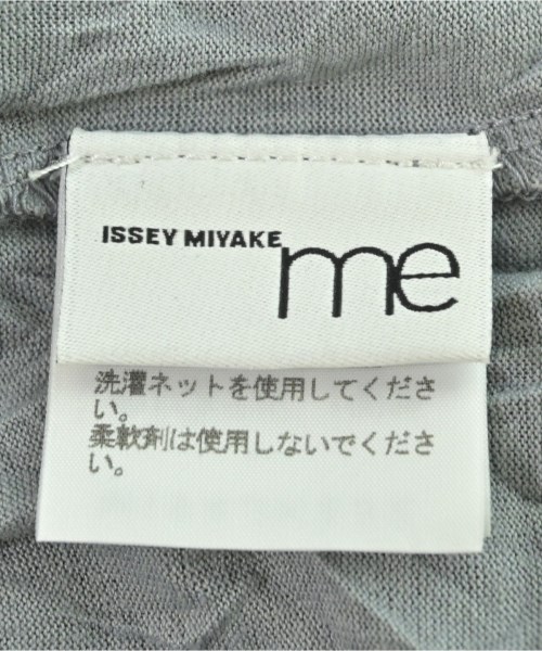 me ISSEY MIYAKE（ミーイッセイミヤケ）Tシャツ・カットソー グレー サイズ:F レディース/2200620914055