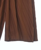 me ISSEY MIYAKE（ミーイッセイミヤケ）クロップドパンツ 茶 サイズ:-(M位) レディース/2200603694073