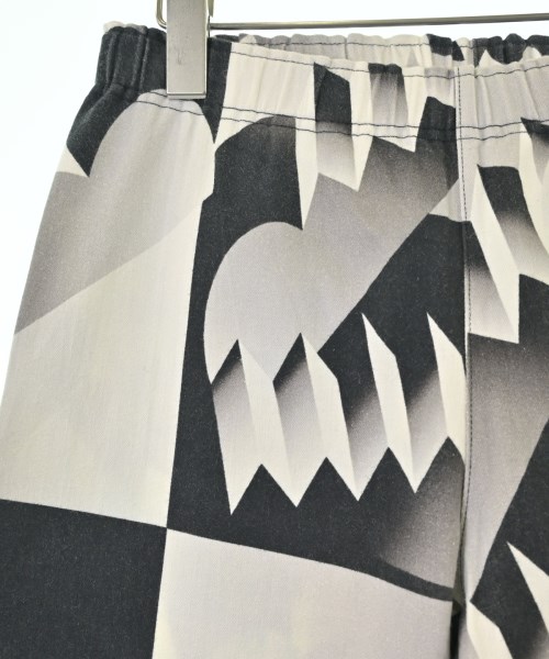 me ISSEY MIYAKE（ミーイッセイミヤケ）その他 黒 サイズ:-(M位) レディース/2200673845016