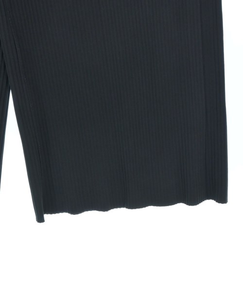 me ISSEY MIYAKE（ミーイッセイミヤケ）その他 黒 サイズ:-(M位) レディース/2200675114073