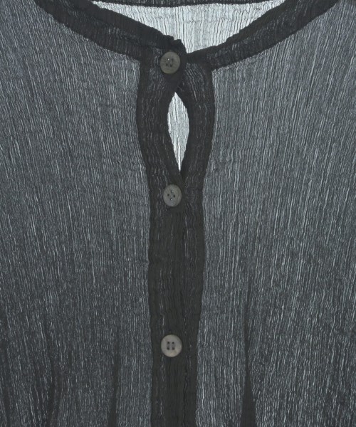 me ISSEY MIYAKE（ミーイッセイミヤケ）カジュアルシャツ 黒 サイズ:-(M位) レディース/2200676777079