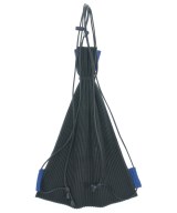 me ISSEY MIYAKE（ミーイッセイミヤケ）バックパック・リュック 青 サイズ:- レディース/2200697196088