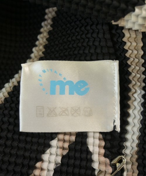 me ISSEY MIYAKE（ミーイッセイミヤケ）ブラウス 黒 サイズ:F レディース/2200699086042