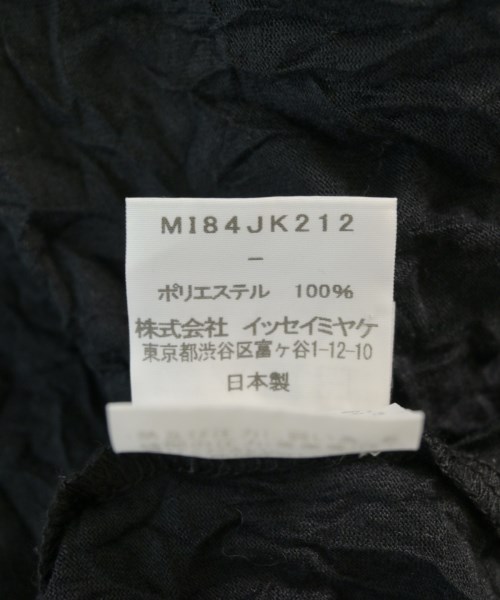 me ISSEY MIYAKE（ミーイッセイミヤケ）Tシャツ・カットソー 黒 サイズ:F レディース/2200700595082
