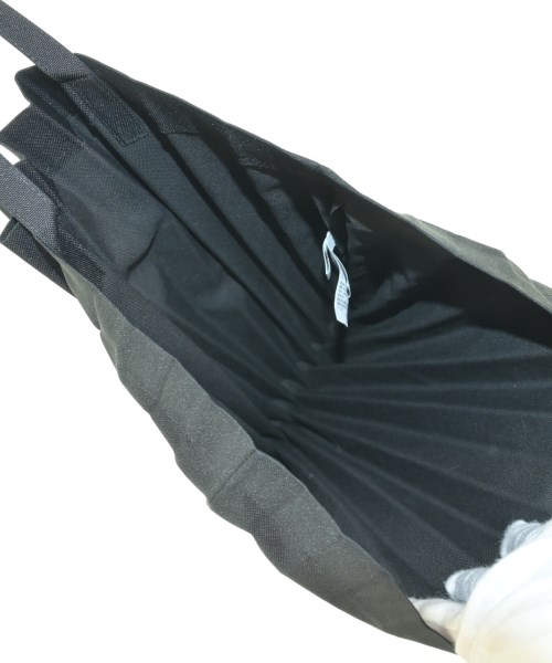 me ISSEY MIYAKE（ミーイッセイミヤケ）トートバッグ 黒 サイズ:- レディース/2200701052034