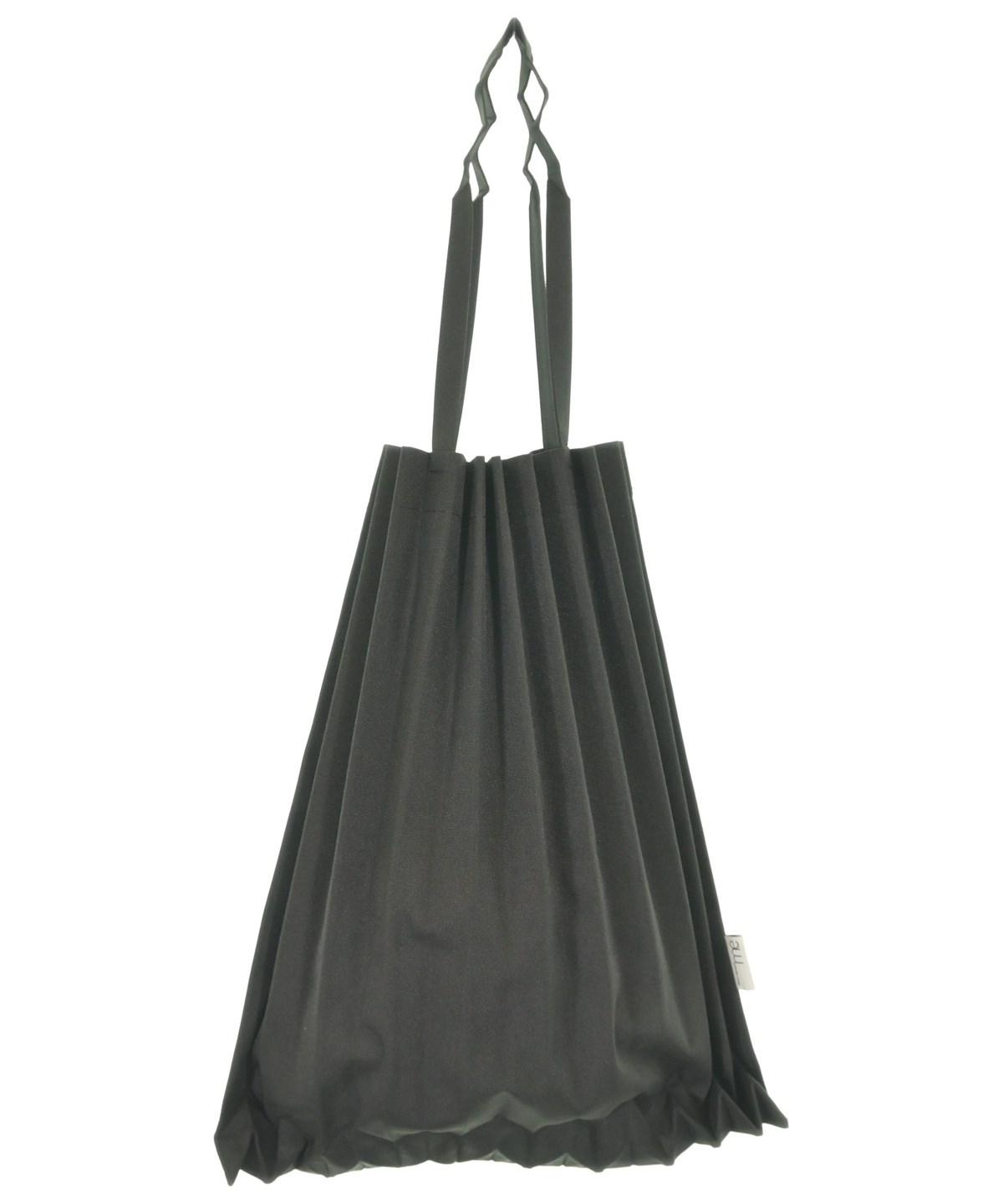 me ISSEY MIYAKE（ミーイッセイミヤケ）トートバッグ 黒 サイズ