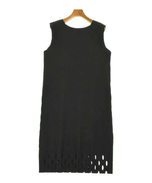 me ISSEY MIYAKE(ミーイッセイミヤケ)ワンピース 黒 サイズ:F/2200701879068