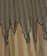 me ISSEY MIYAKE（ミーイッセイミヤケ）ロング・マキシ丈スカート 茶 サイズ:-(M位) レディース/2200655022145