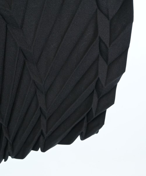 me ISSEY MIYAKE（ミーイッセイミヤケ）その他 黒 サイズ:-(XXL位) メンズ/2200655042044