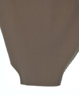 me ISSEY MIYAKE（ミーイッセイミヤケ）その他 茶 サイズ:-(M位) レディース/2200655869016