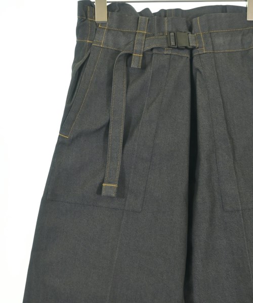 me ISSEY MIYAKE（ミーイッセイミヤケ）デニムパンツ 黒 サイズ:-(M位) レディース/2200652557237