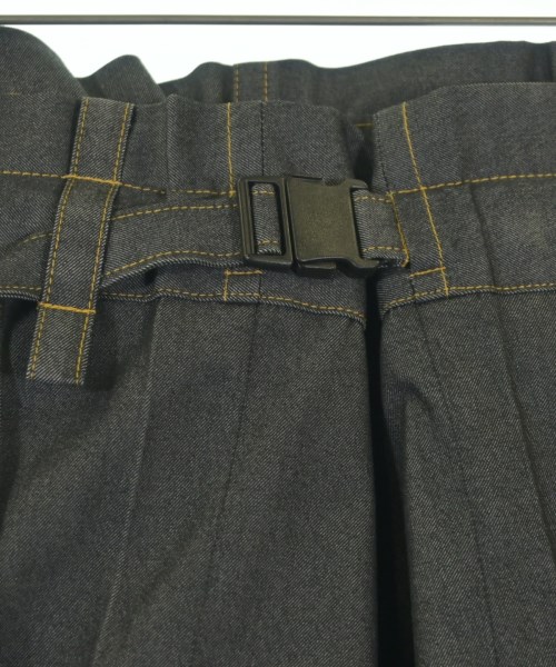 me ISSEY MIYAKE（ミーイッセイミヤケ）デニムパンツ 黒 サイズ:-(M位) レディース/2200652557237