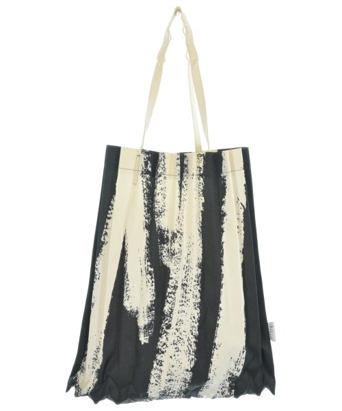 me ISSEY MIYAKE（ミーイッセイミヤケ）トートバッグ 白 サイズ:- レディース/2200710250070
