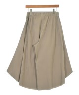 me ISSEY MIYAKE（ミーイッセイミヤケ）クロップドパンツ ベージュ サイズ:-(M位) レディース/2200718730086