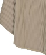 me ISSEY MIYAKE（ミーイッセイミヤケ）クロップドパンツ ベージュ サイズ:-(M位) レディース/2200718730086